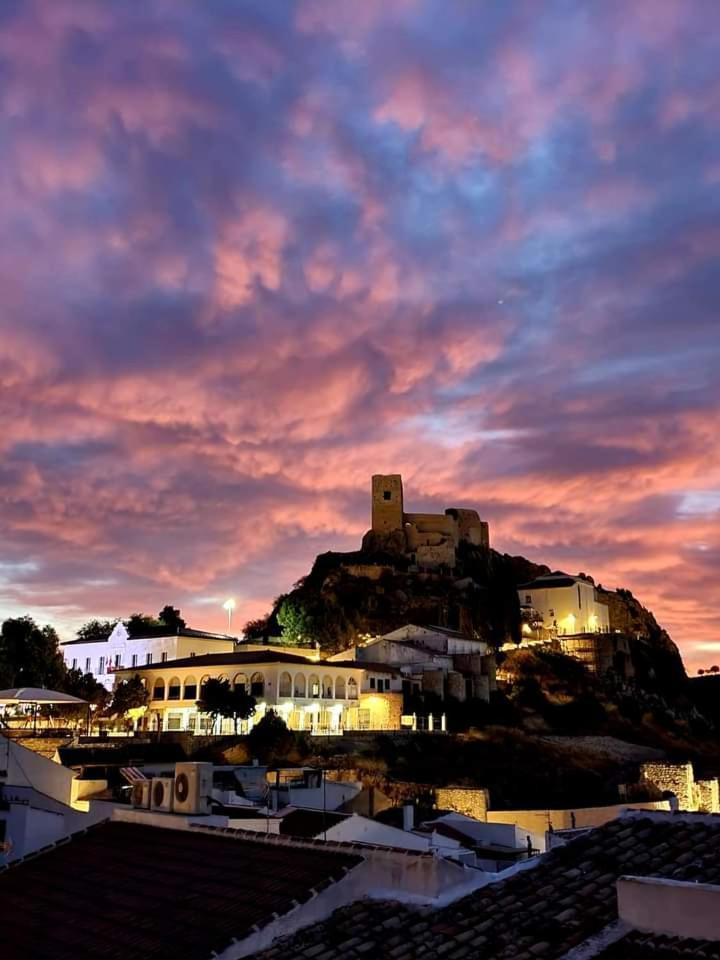 Luque Un Pueblo Con Encanto Ngoại thất bức ảnh